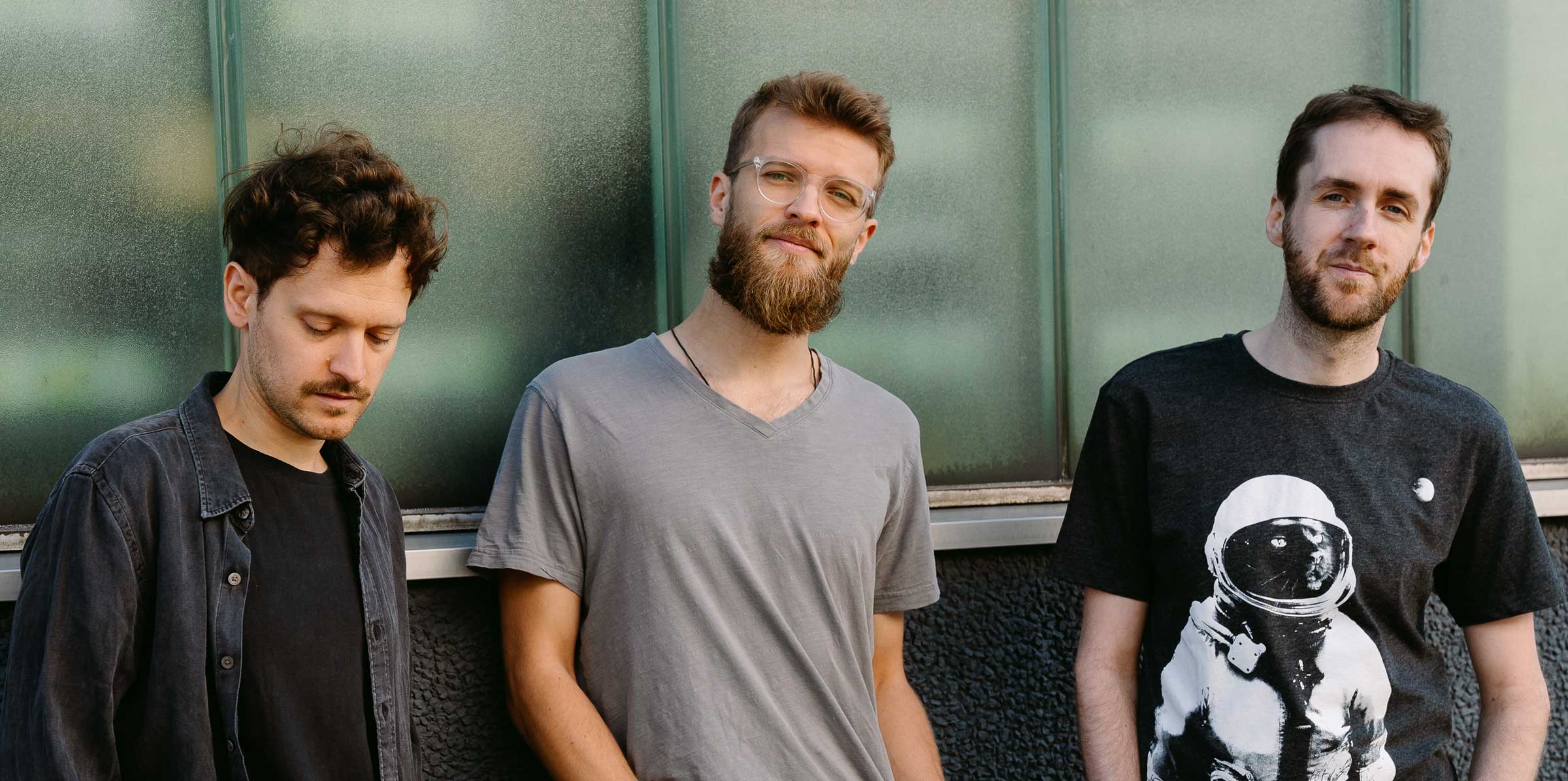 Official promotional picture for German Fusion Jazz Trio Cosmic Latte (Burkard Ruppaner - Drums, Tim Steiner - Bass, Ruben Roeh - Guitar). Picture by Alex Bach